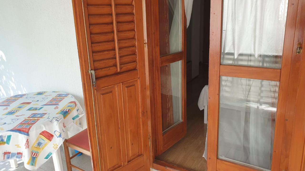 Accomodation Mirjana Rooms Poreč Eksteriør billede