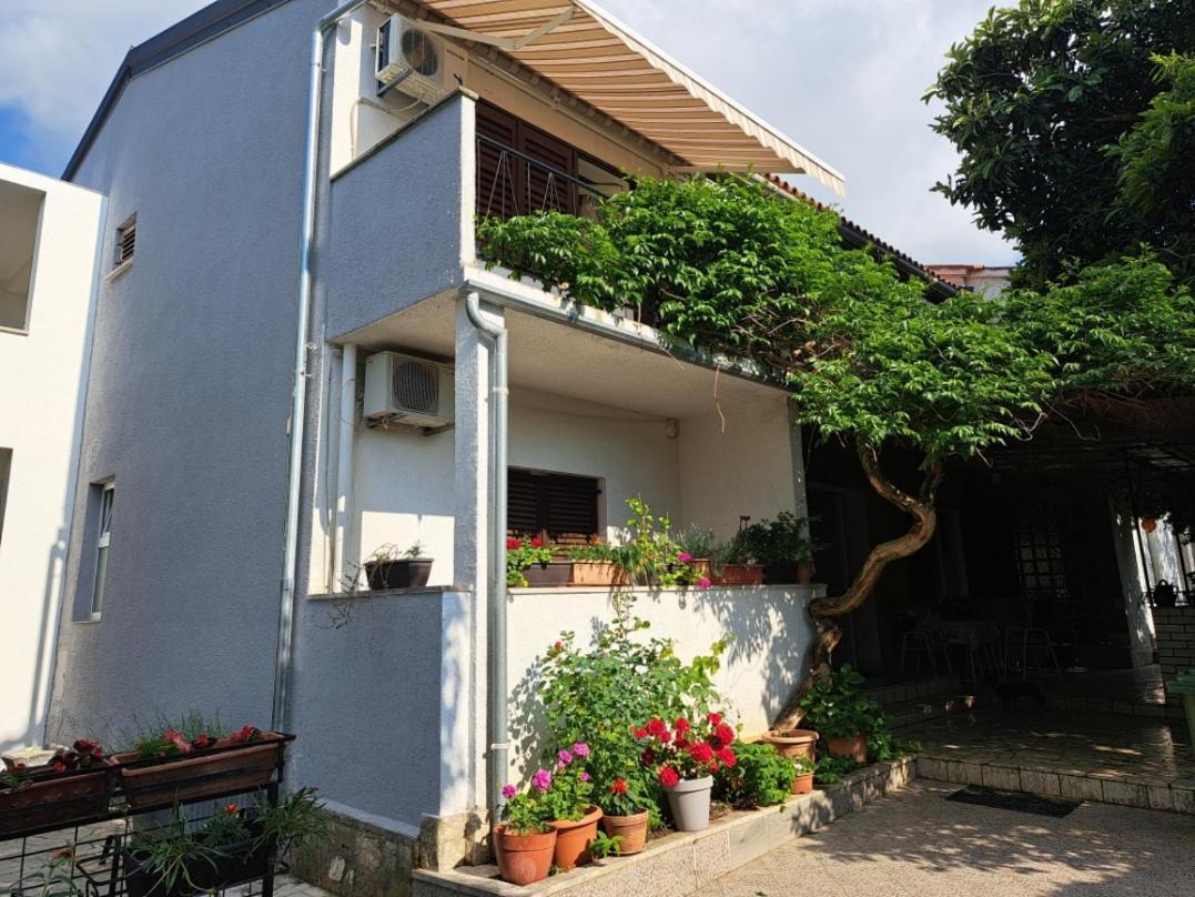 Accomodation Mirjana Rooms Poreč Eksteriør billede