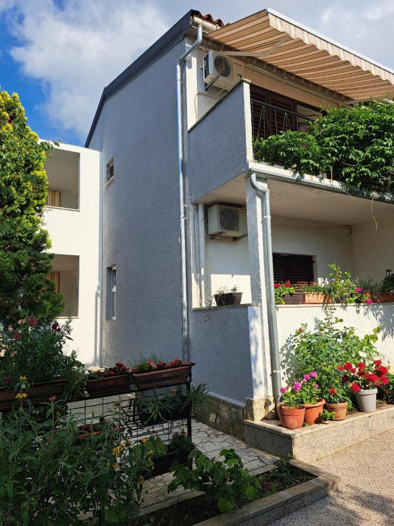 Accomodation Mirjana Rooms Poreč Eksteriør billede