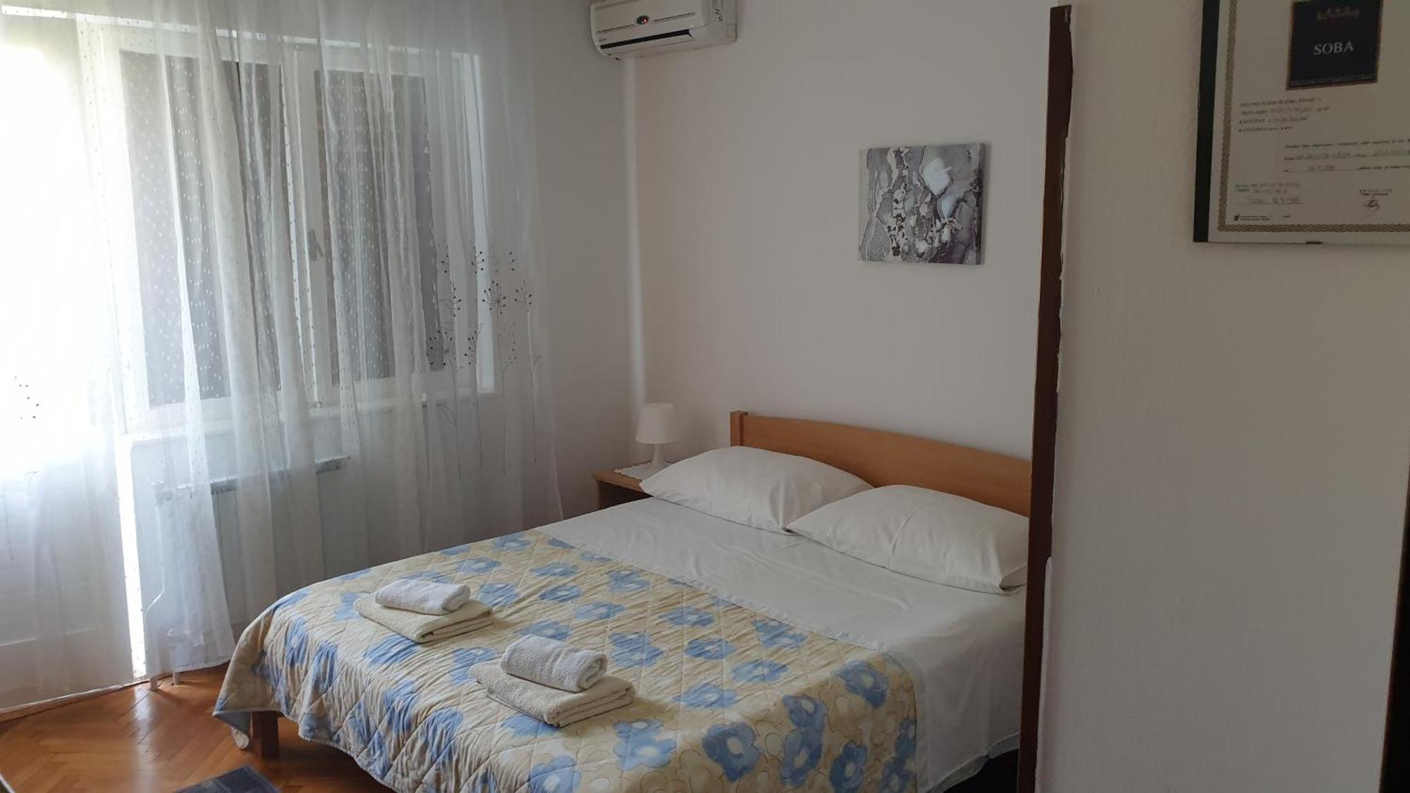 Accomodation Mirjana Rooms Poreč Eksteriør billede