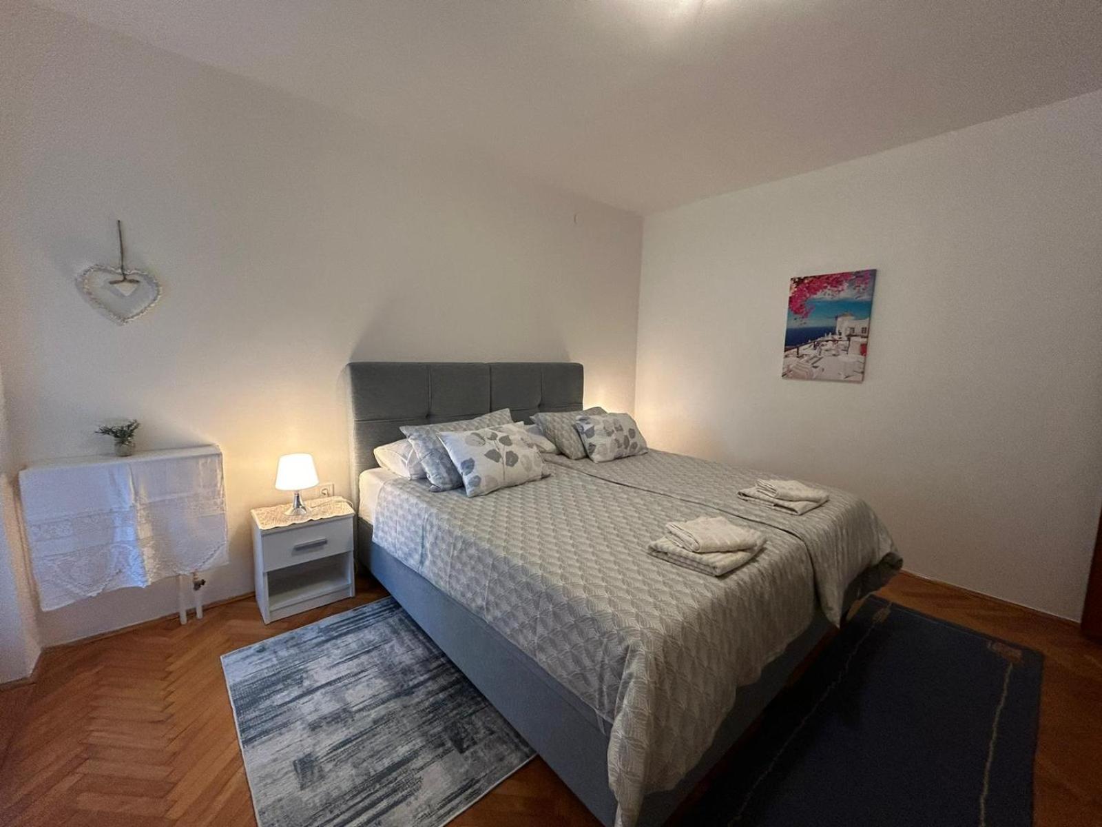 Accomodation Mirjana Rooms Poreč Eksteriør billede