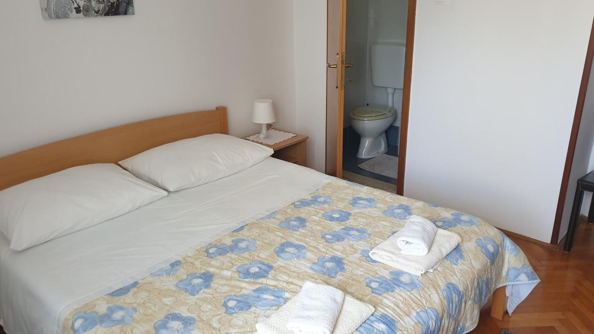 Accomodation Mirjana Rooms Poreč Eksteriør billede