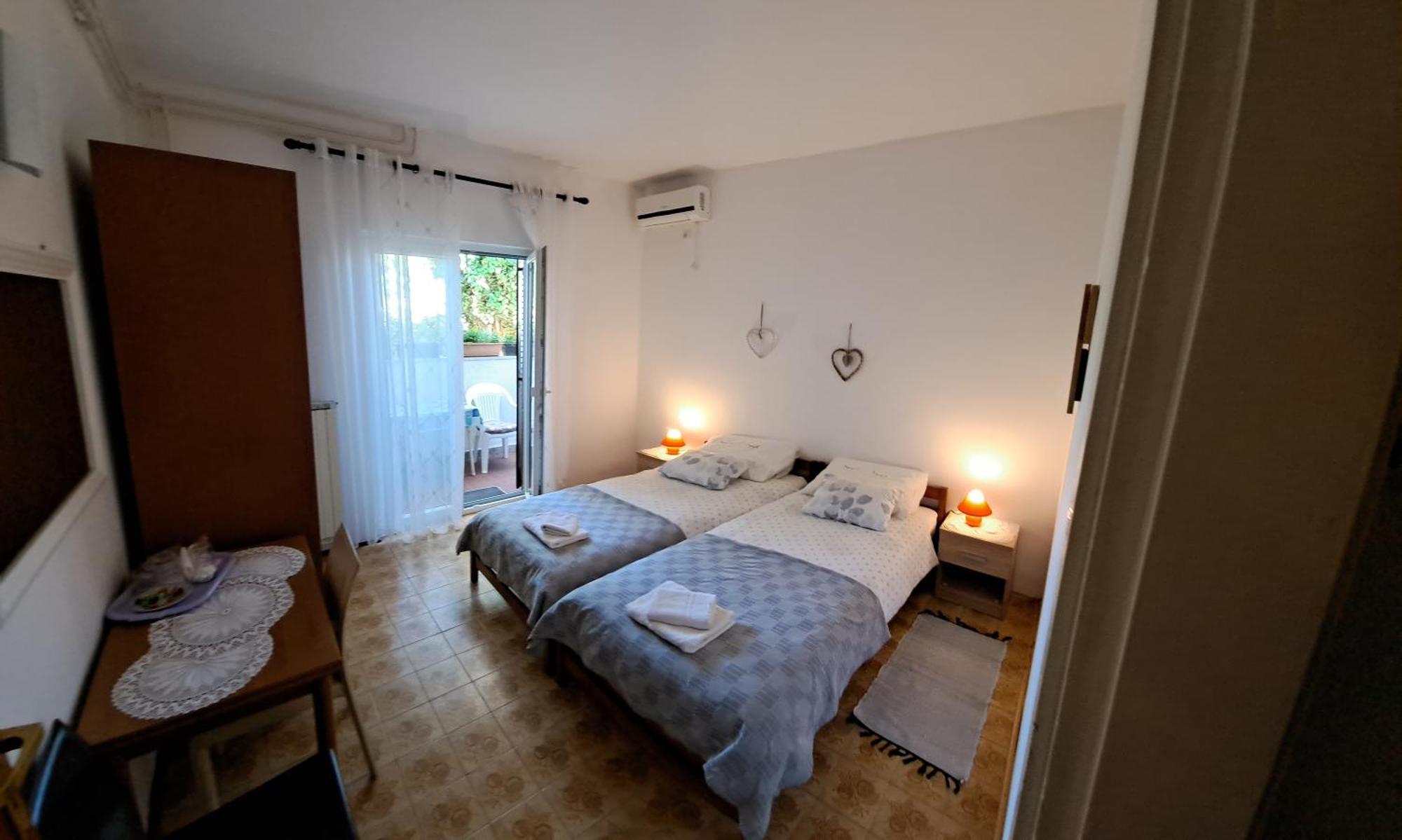 Accomodation Mirjana Rooms Poreč Eksteriør billede