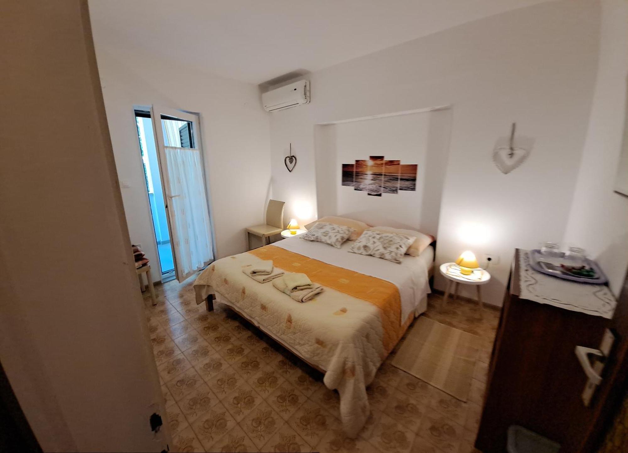 Accomodation Mirjana Rooms Poreč Eksteriør billede