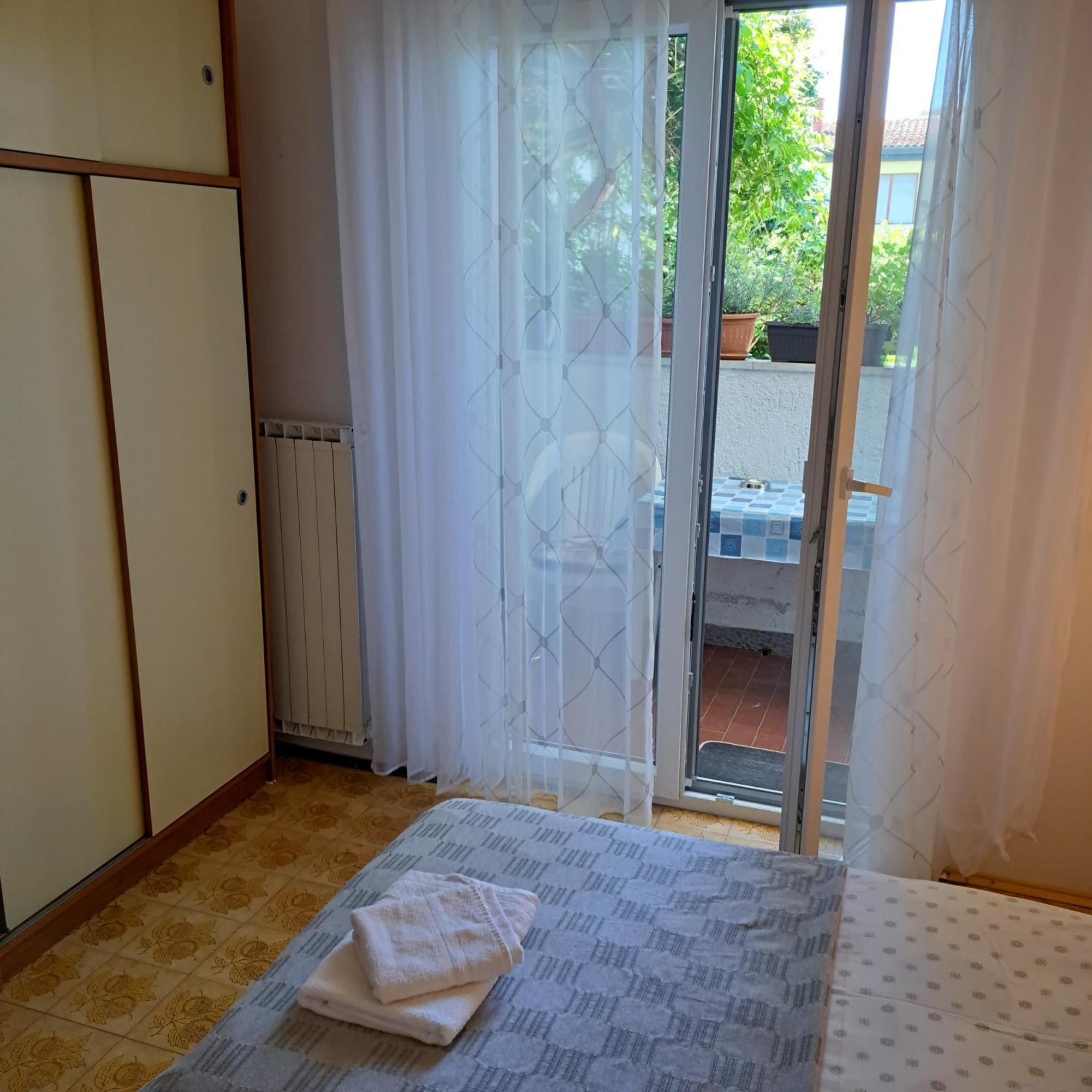 Accomodation Mirjana Rooms Poreč Eksteriør billede